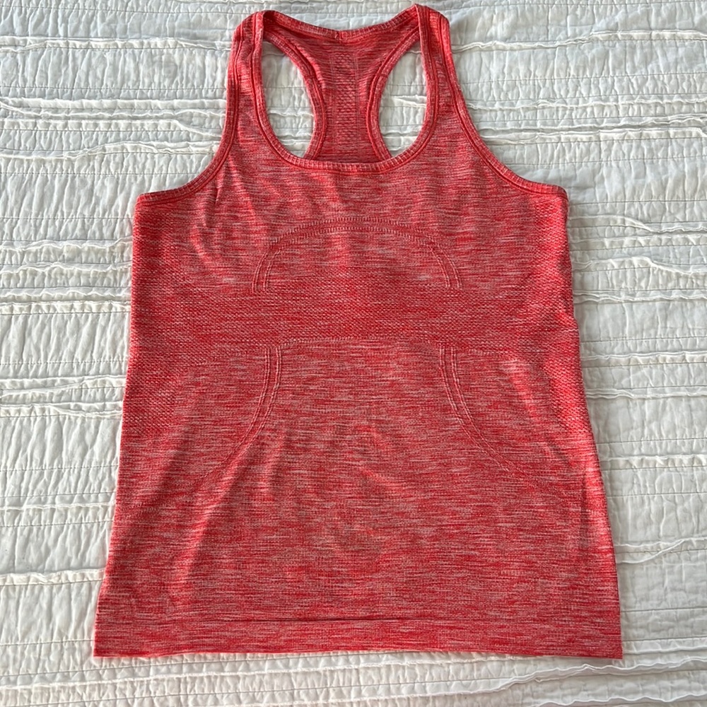 Lululemon Swiftly Tech tank
